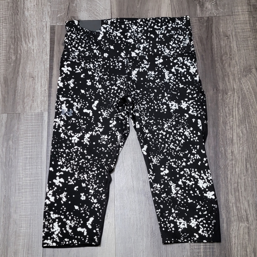 Under Armour Lightweight Compression Mid Rise Speed Capri